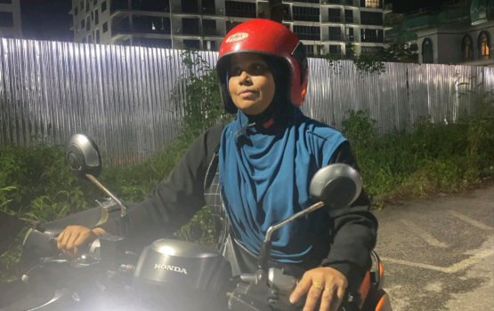 PEOPLE: Cycle dhuvvan dhaskuran beynunnama Mary mihuree thayyaarah!