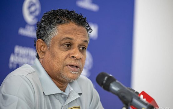 Football coach santhi niyavejje