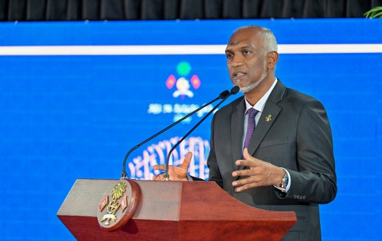 Quran ah haassa waqf imaaraatheh male gai alhan raees ninmavaifi