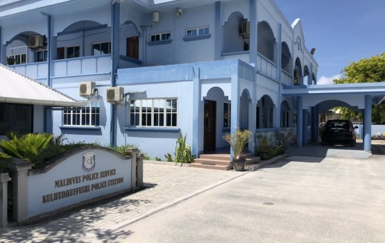 Bandhugai huttai maruvaan ulhunu meehaa ah faruvaa dhemun dhanikoh maruvejje