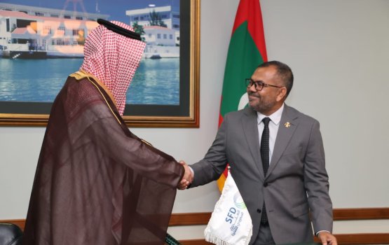 VIA tharahgee kuran Saudi in 17 million dollar dheefi