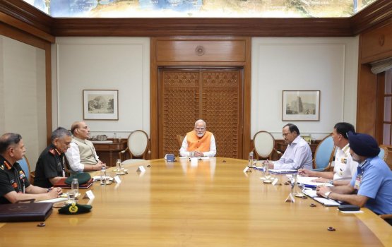 Pahalgam hamala ah rahdhu dhinumuge minivankan India sifainnah Modi dheefi