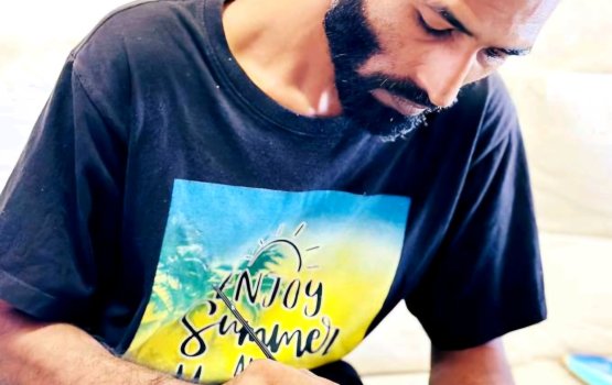 PEOPLE: Shihaab ge hithugai inna manzaru canvas ah lumun gina bayaku ajaibuvejje