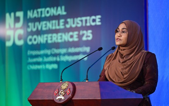 Kudakudhin kushuge vettah dhiun huttuvanjehey: Sajidha