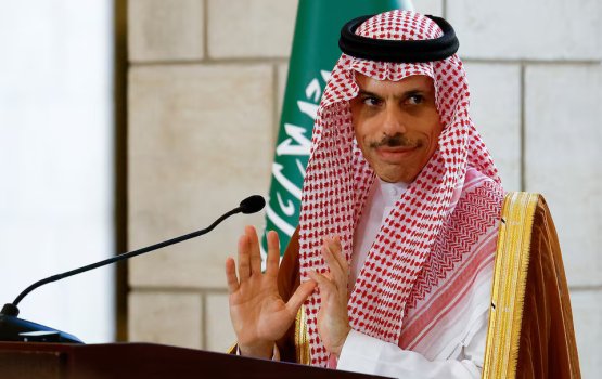 Saudi aai Qatar in Syria ge sarukaaru ge muazzafunnah musaara dheyn ehee vanee