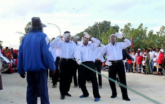 Dhivehi aveylaa Eid kulhivaru thakuge therein: Mulee meehunge 