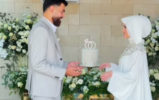 Influencer Abir ran kee Quran ge mus'haf akah!