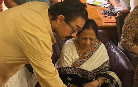 Umurun 90 aharugai Amir ge mamma bollywood ah!