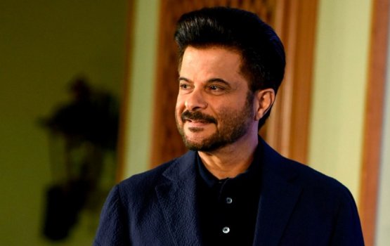  Anil ah Hollywood in libunu furusatheh dhoo kohlee mihenve!