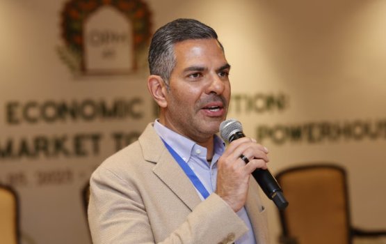 Sanjay ge maraa eku eyna ge billion dollar ge viyafaari ah vaanee kihineh?