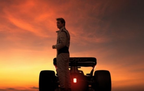 F1 review: Brad mifaharu ves beluntherin maayooseh nukurey!