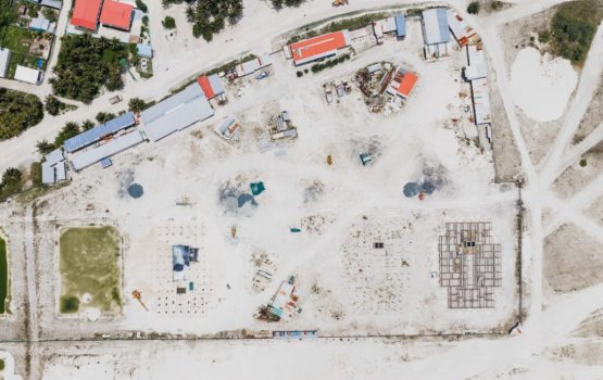 Kulhudhuffushi 400 housing mashroou huttifai, aa contractereh hoadhanee