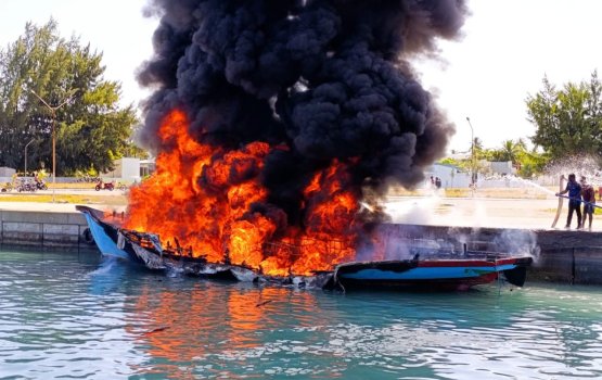 Vilufushi falhu thereygai oi theyo boatehgai alifaan roave meehaku fihijje