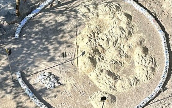 Maizaan thah hadhan gaburusthaanu uvaalun huhdha noon kamah fatwa eh 