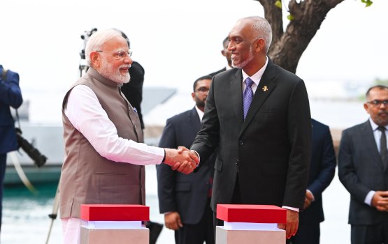 Raajjeygai dhuvvaa India helicopter thakuge ebbasvun aa koffi