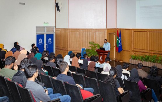 BML islamic in MNU gai financial literacy session eh baavvaifi 