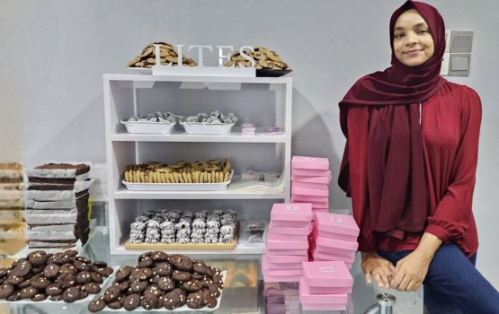 PEOPLE: Afage dhiri ulhumah foni meerukan genesdhinee brownie eh!