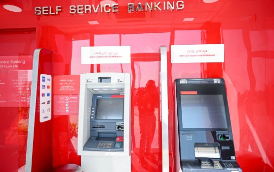 BML in ukulhahu gai branch eh hulhuvai, Dollar ATM ge khidhumai fashaifi