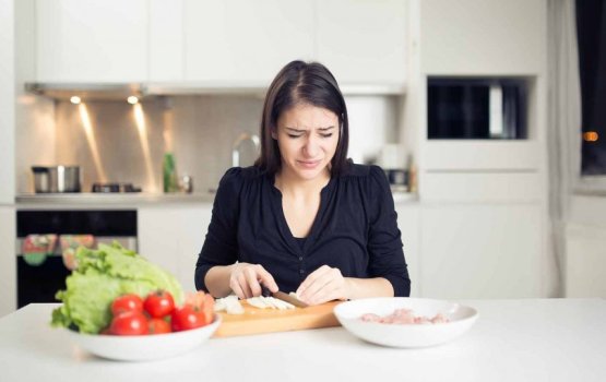 Mi othee fiyaa koshaa iru lolun fen anna sababu!