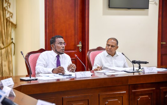 Majlis medhuverikoh Muizzu ah media control kurevey gothah bill faas koffi