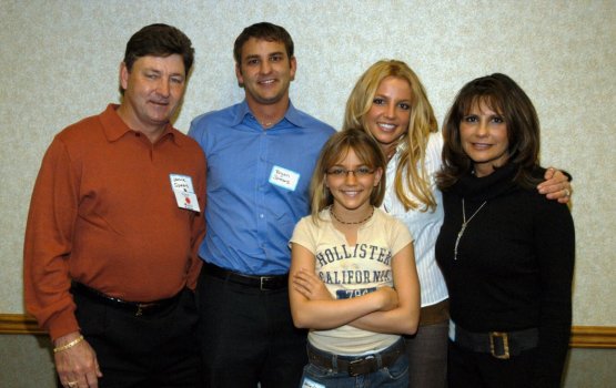 Briteny aai eynaa ge aailaa ge massala bodu gulhumah nazareh!