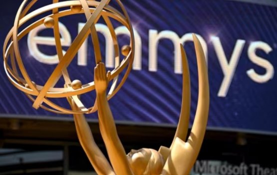 Mi aharu ge Emmy Awards mirey baahvanee!
