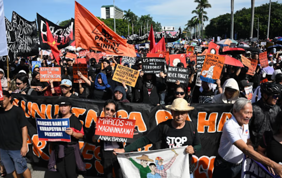 Sarukaaruge corruption boduve Philippines gai muzaahara kuranee