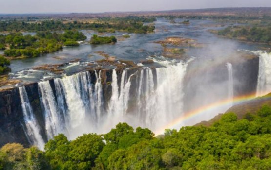 Victoria Falls: Dhe gaumu gulhuvaidhey muhsadhi khazaana eh!