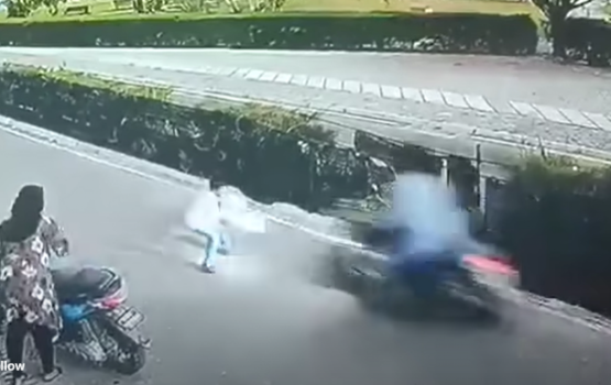 License nethi cycle dhuvvanikoh kuda kujjeh ge gaiga jehi bodu accident eh 