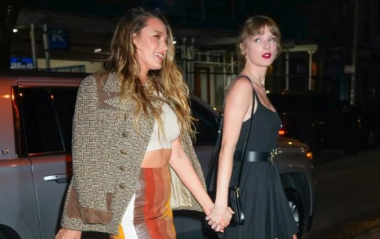 Taylor ge aa album gai Blake aa behey gothun lava eh?