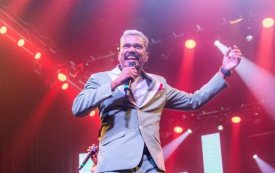 Billboard ge Grammy contenders ah eri furathama dhivessakah Adhuham!