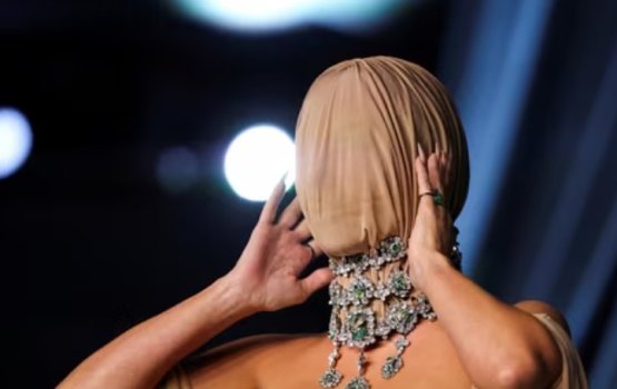 Kim ge enme fahuge fenilumaa eku plastic surgery ge adu thah gadha vejje