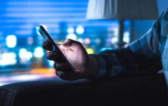 Mobile phone thakun firihenun ge dharifani madhuvey: dhiraasaa