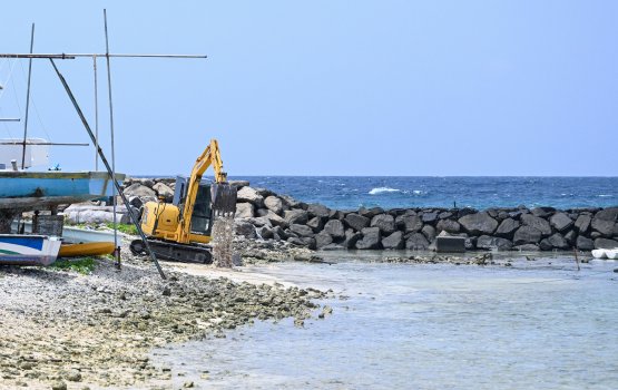 Bandharu fun kuran kuda excavator eh beynun kuraathee Yameen faadu vidhaalhuvejje