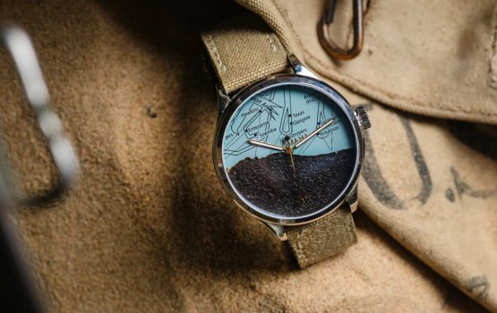 Dhevana bodu hanguraamaigai beynun kurevunu helmet thakun ufehdhi gadi thah!