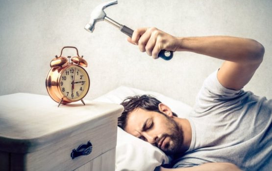 Nidhaa heylaa iru mood goas koh hunnanee mihenve kamah vedhaane!