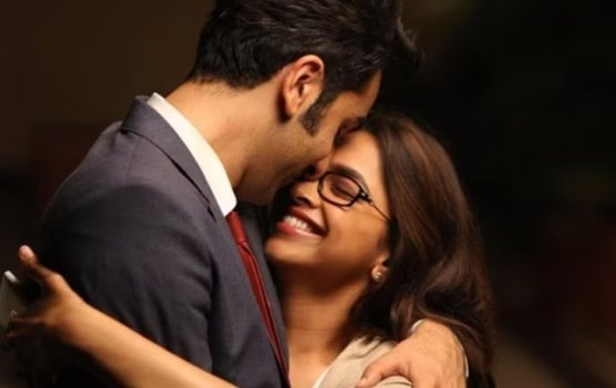 Ranbir aa eku aa filmeh kulhen Deepika thahyaarah huri kamuge ishaaraatheh!