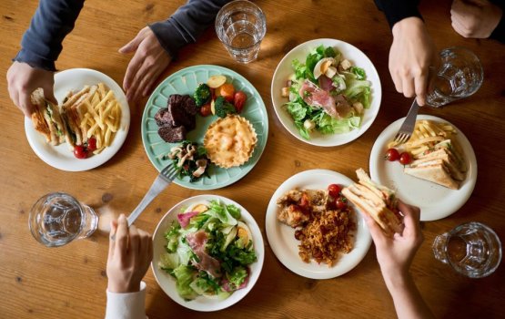 Las vegen nidhumuge 4 gadi iru kurin kaan vaane: dhiraasaa