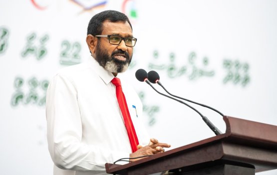 Haafiz kamuge sanadhu haasil kuraa Thulhaadhoo ge furathama rahvessakah 130,000 rufiyaa dhenee