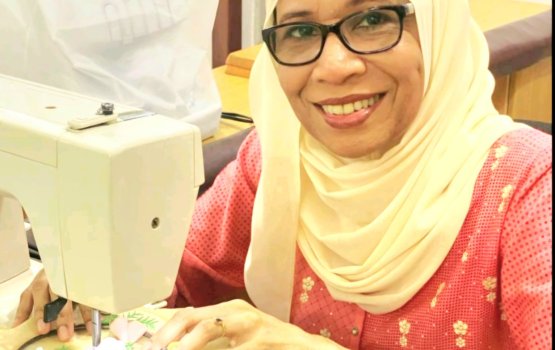 PEOPLE: Aailaage loabi Aisthu badhalu kollee javaahirakah!   