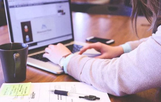 Vazeefa gai maa gina iru ulhey nama umuru kuruvey: dhiraasa