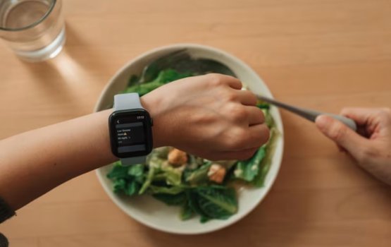 Leyge hakuru control kurevey nama hithuge baleege furusathu kuda vey: dhiraasaa