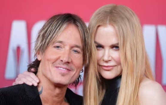 19 aharah fahu enme fahun Nicole aai Keith ge kaiveni nimumakah!