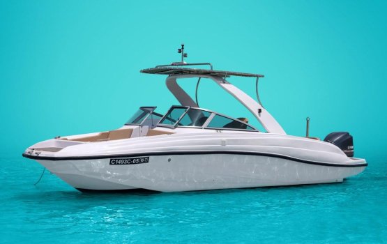 Dhiraagu in furathama dhey speed boat ge lucky draw negun hulhumale dhiraagu beach gai 