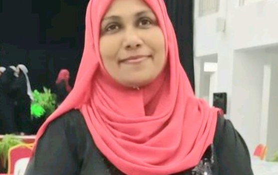 PEOPLE:  Badhige in dhaskuri hunarun Sobi ge mulhi dhiriulhun alikolli!