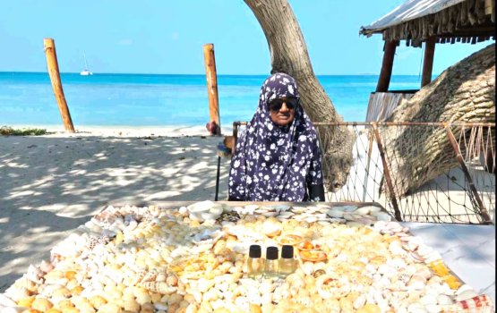 PEOPLE: Dhiffushin fauziyya heyni kaashi theyo Europe ah!