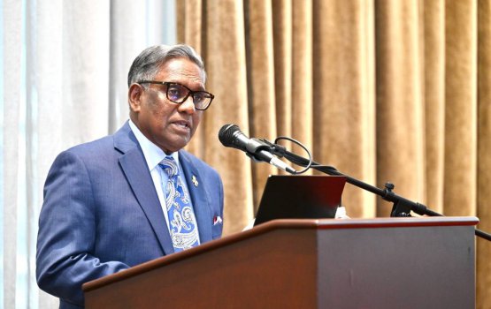 Epstein ah raajjey ge siyaasee mashrahu ge hurihaa kameh waheed hissaa kurevvi