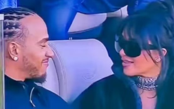 Hollywood ge enme aa joadakee Kim aai Lewis?