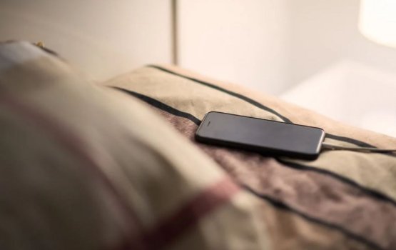 Nidhan oshoanamun phone charge ah jehumakee goaheh!