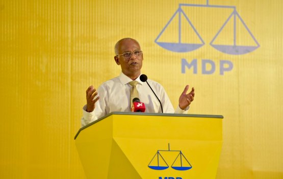 Raees muizzu massakai kuravvanee hudhumuhthaaru verikameh genaumah: Solih
